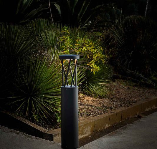 Borne extérieure LED : économie d'énergie et éclairage durable pour votre jardin