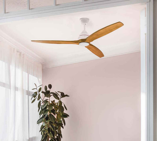 Ventilateur de plafond ALO blanc avec pales en bois et télécommande