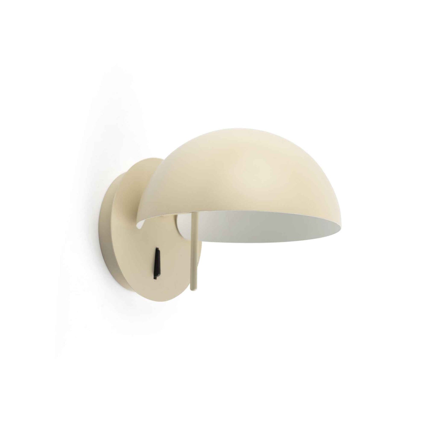Applique murale MATILDA beige - Profitez d’une lumière douce et modulable pour un confort visuel optimal.