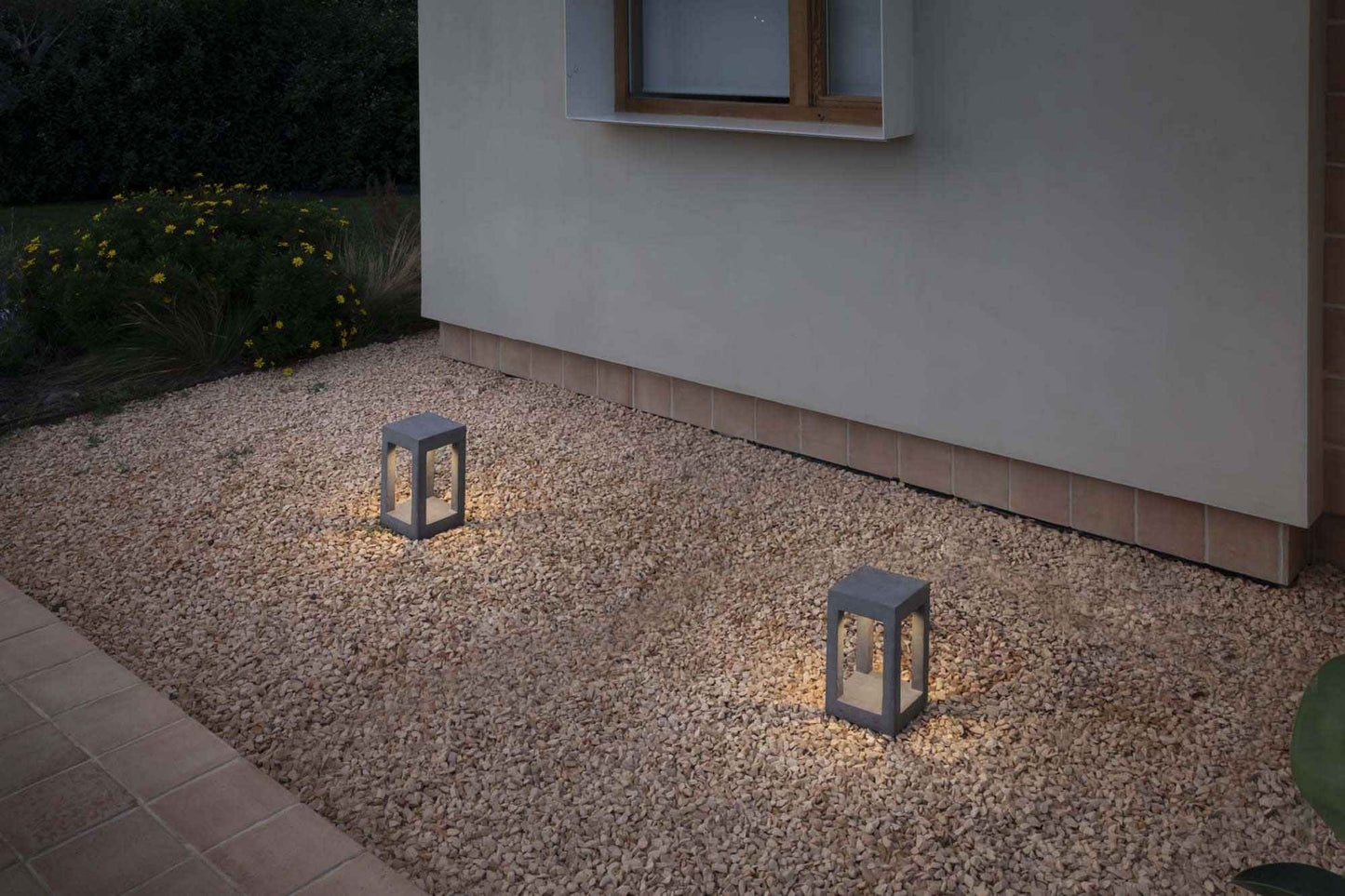 Grâce à sa source LED SMD de 6W, la borne offre une efficacité énergétique élevée Lumisign