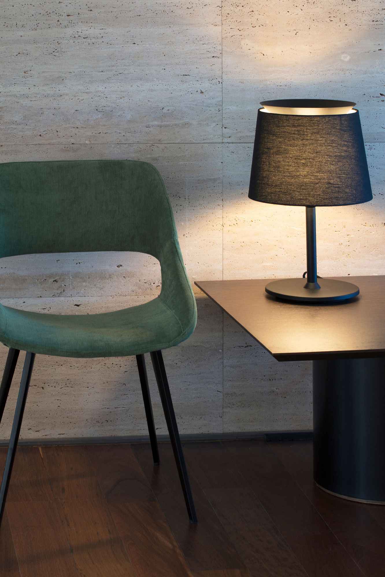 Lampe de table SAVOY noire