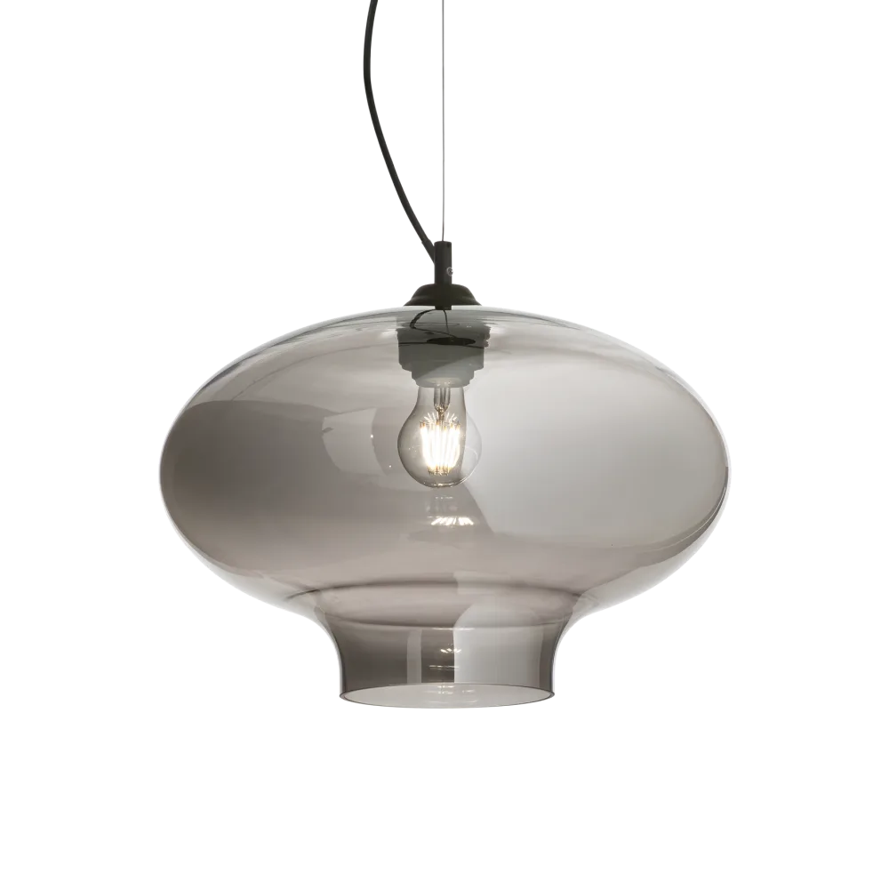 Suspension BISTRO ROUND verre soufflé fumé - Luminaire suspendu design en acier noir et verre artisanal. Hauteur ajustable pour un style unique.