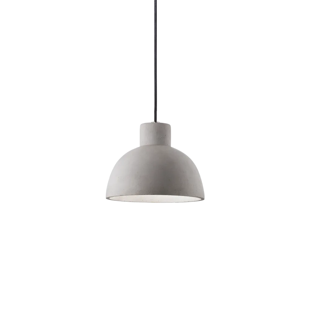 Suspension en béton OIL-5 - Profitez d'une hauteur ajustable pour un éclairage parfait. Structure en béton robuste avec style métallique noir mat.