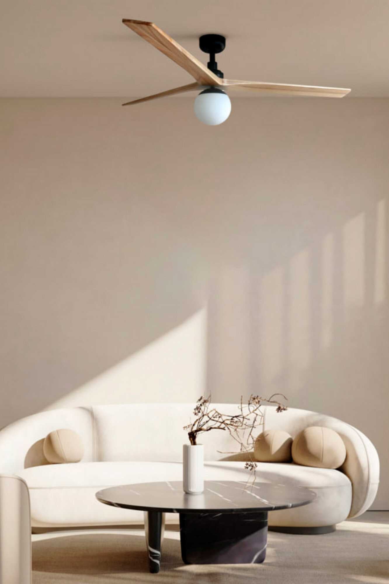 Ventilateur de plafond avec lampe KLIM-L Ø 1500 mm noir pales chêne clair - Lumisign
