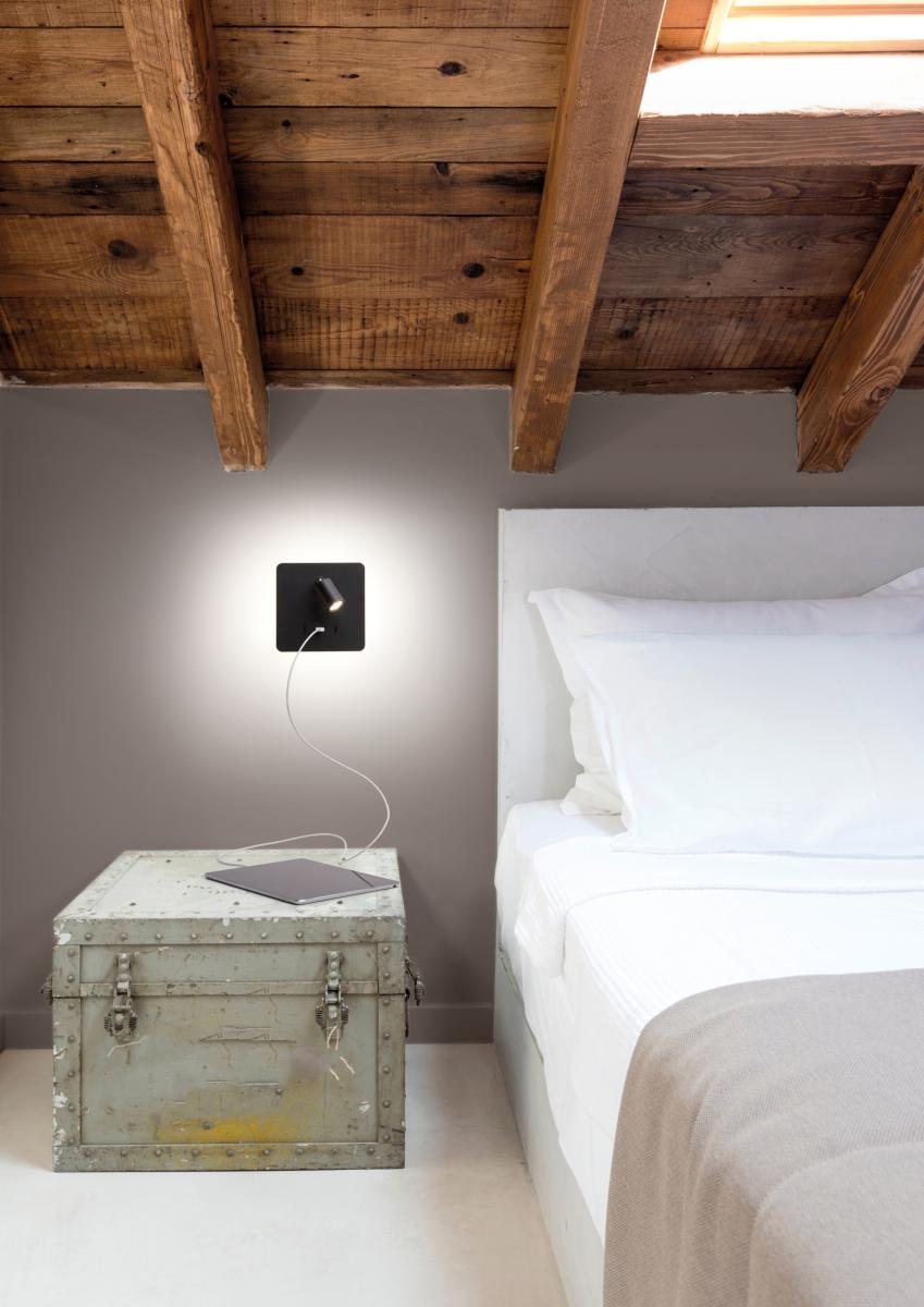 Applique liseuse Applique liseuse ROMEA USB noire Faro Lumisign