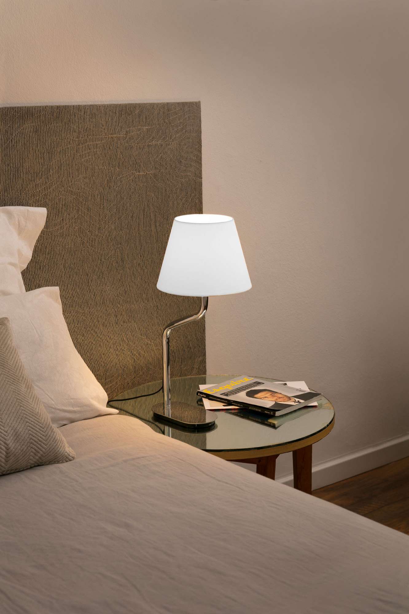 lampe a poser Lampe à poser ETERNA chrome abat-jour blanc Faro Lumisign