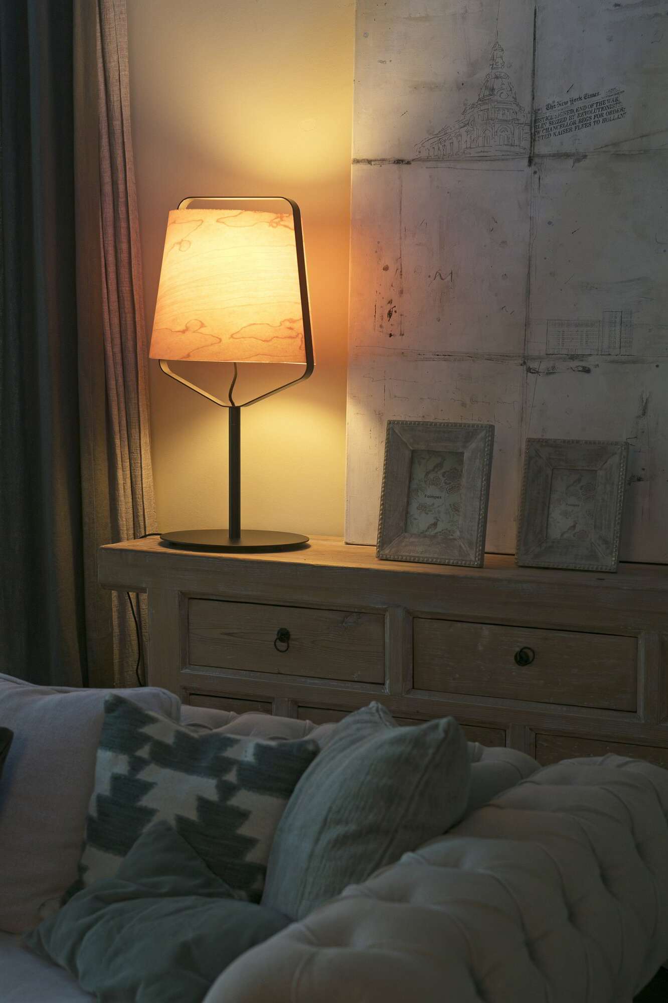 lampe a poser Lampe à poser STOOD acier noir et bois Faro Lumisign