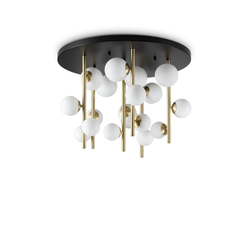Plafonnier PERLAGE en métal finition laiton et noire avec traitement époxy. 18 sphères en verre blanc.