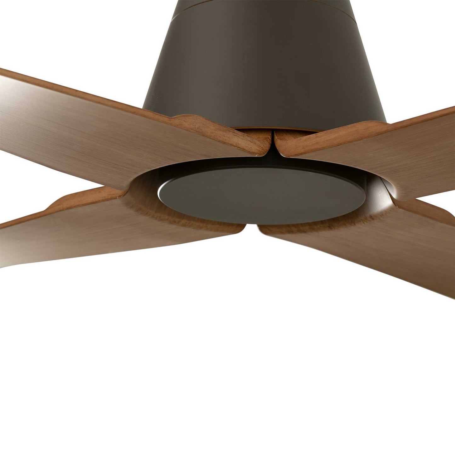 ventilateur de plafond Ventilateur de plafond TYPHOON-M marron/bois Faro Lumisign