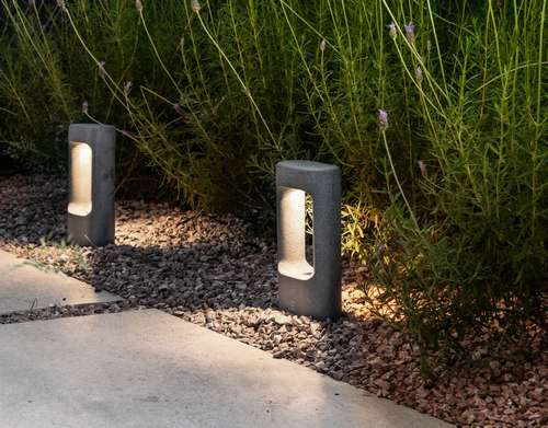 Éclairage extérieur : applique et lampe pour illuminer le jardin