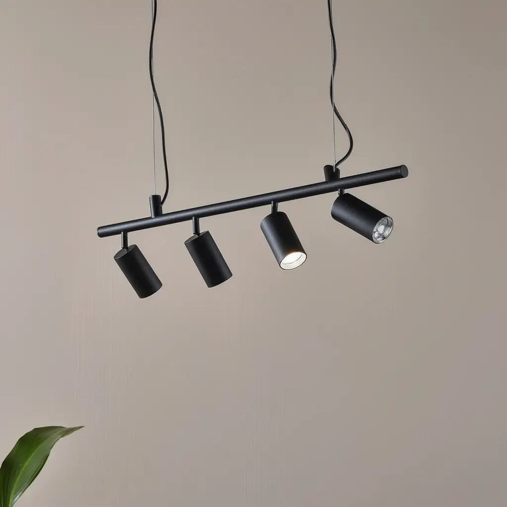 Vue d'ensemble de la suspension DYNAMITE SP4 noir : le luminaire design qui sublime votre intérieur