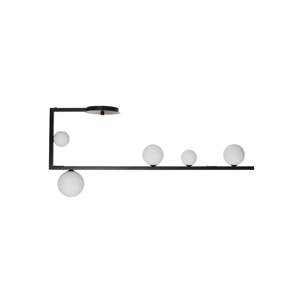 Résolvez l’éclairage élégant et fonctionnel avec notre Plafonnier BIRDS 5 lampes verres soufflés. Structure métal noir mat et verre soufflé.