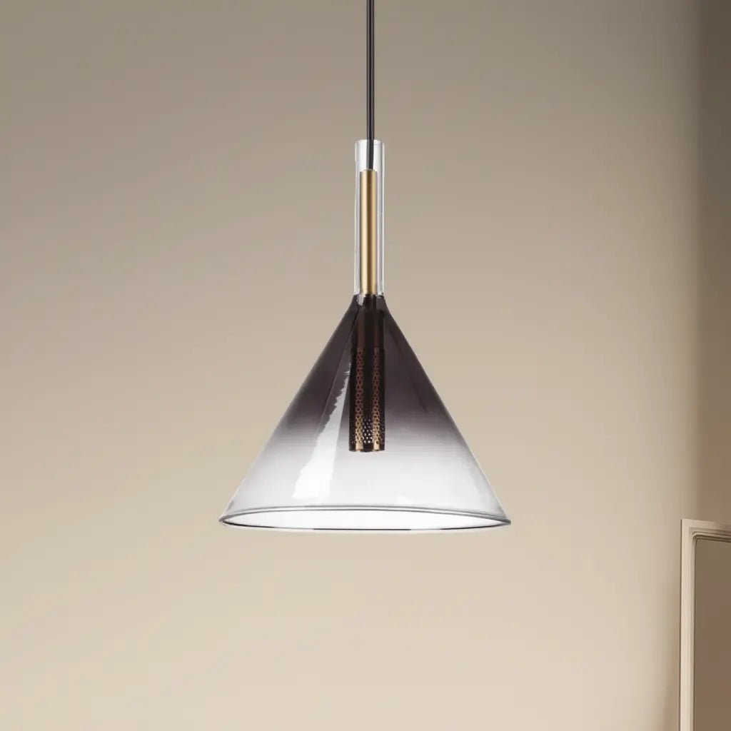 Détail de la suspension EMPIRE Cono : Suspendez votre décoration avec élégance