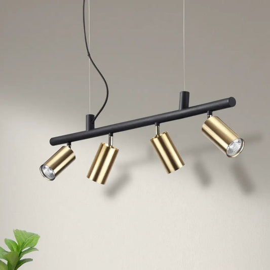 Suspension moderne DYNAMITE SP4 noire et laiton avec quatre spots orientables sur une barre horizontale, câble suspendu.