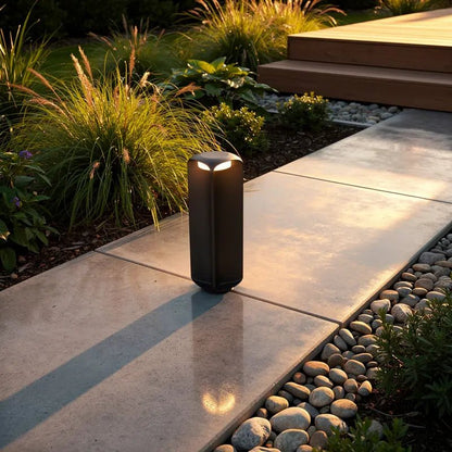 Borne LED extérieure BU-OH 565 | Éclairage jardin design en situation dans une allée de jardin