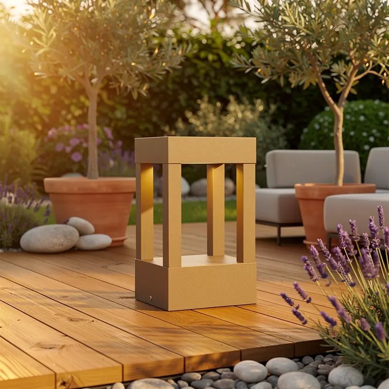 Borne LED AGRA-P marron rouille  terrasse en situation sur une terrasse