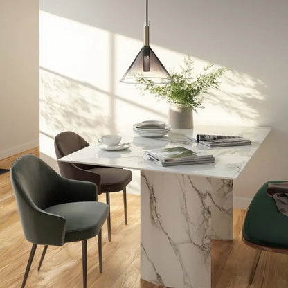 Suspension EMPIRE Cono en situation dans dans un coin repas. Suspendez votre décoration avec élégance