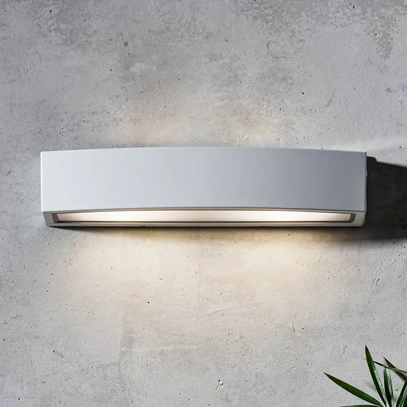 Applique extérieure moderne Andromeda grise claire, mur en béton, éclairage LED E27