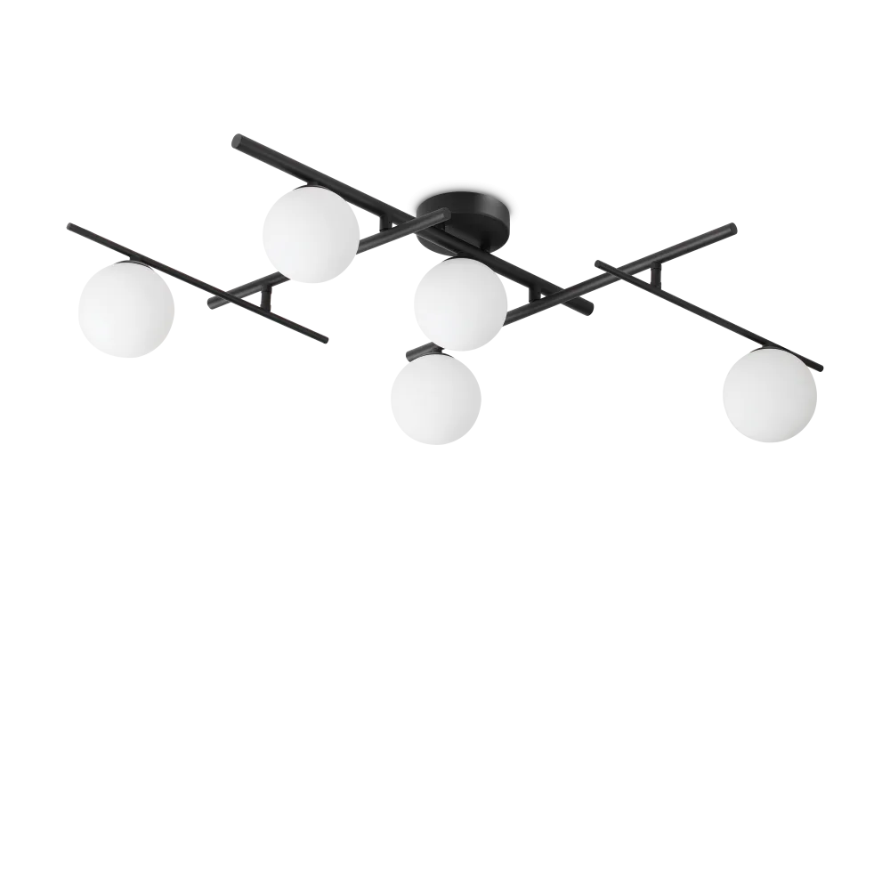 Plafonnier ATLAS noir cinq lampes - Éclairez élégamment votre intérieur avec une structure en métal noir mat. Diffuseurs en verre blanc soufflé pour une lumière douce.