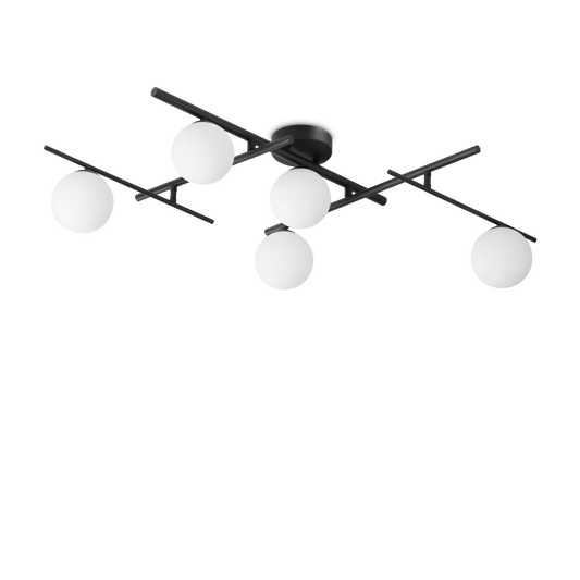 Plafonnier ATLAS noir cinq lampes - Éclairez élégamment votre intérieur avec une structure en métal noir mat. Diffuseurs en verre blanc soufflé pour une lumière douce.