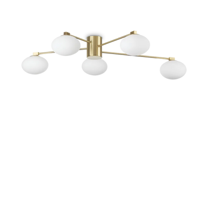 Plafonnier HERMES cinq lampes diamètre 90 en laiton premium, avec diffuseurs en verre soufflé pour un éclairage élégant.