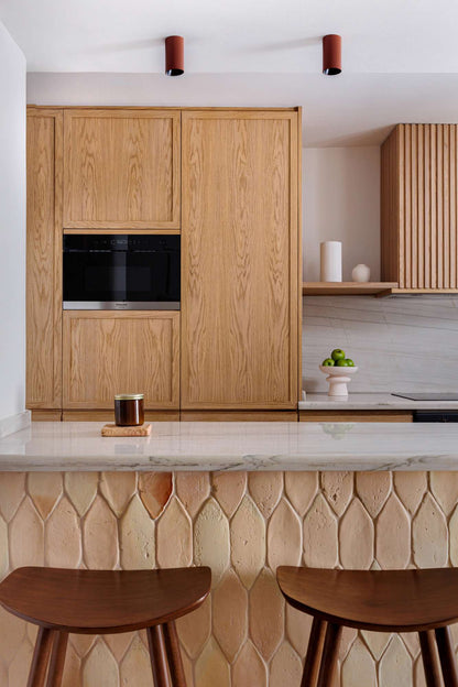 Spot plafond en saillie STAN couleur terre cuite en situation