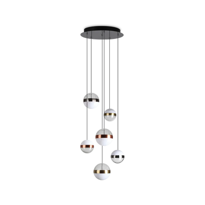 Suspension premium Suspension GALAXY 6 lampes faite avec acier et acrylique opaques. Offre un éclairage ajustable et design unique.