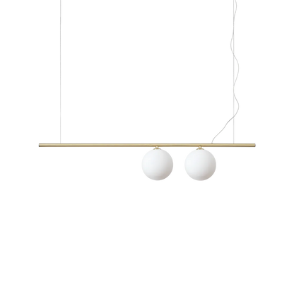 Suspension PERLINE laiton deux lampes - Apportez une lumière élégante et réglable avec cette suspension en laiton mat. Diffuseurs verre blanc dépoli.