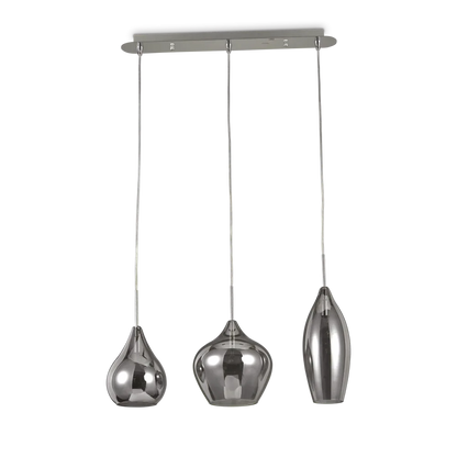 Suspension SOFT avec structure en acier finition chrome et trois diffuseurs de différentes formes en verre fumé soufflé.