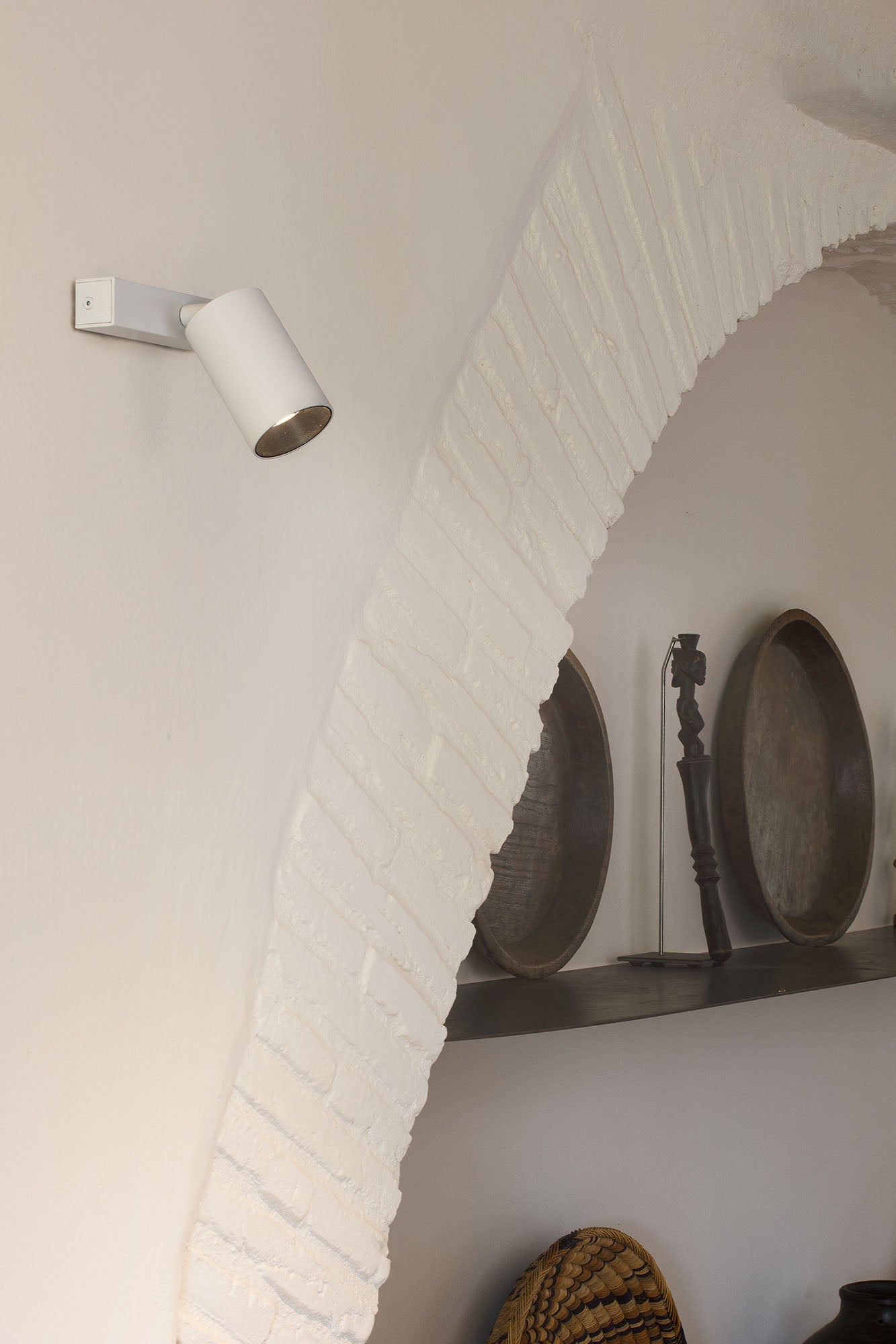 Applique murale orientable STAN blanc mat en situation