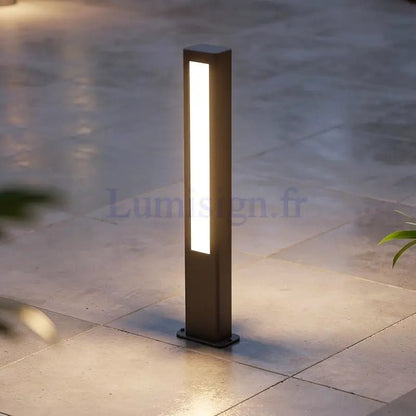 Détail de la borne LED extérieure NANDA-G - Éclairage jardin design