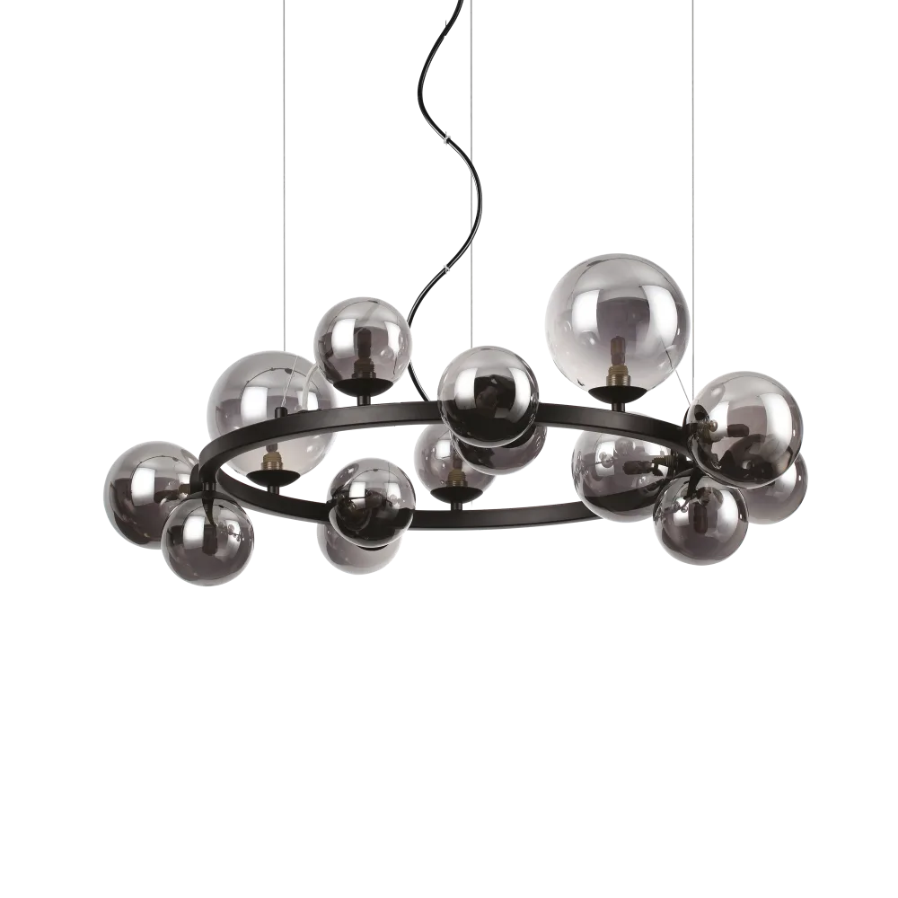 Suspension circulaire PERLAGE SP14 noire diffuseurs fumé - Luminaire suspendu design avec 14 sphères en pyrex fumé pour une lumière diffuse.