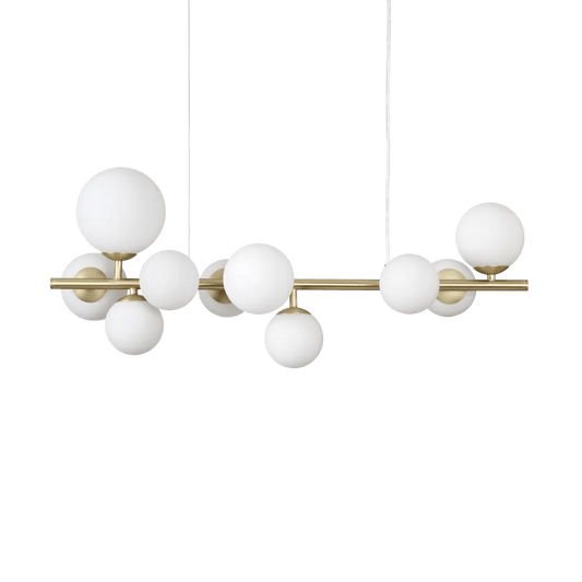 Suspension plafonnier PERLAGE SP10 laiton diffuseurs blanc - Éclairez votre intérieur avec ses 10 sphères en verre blanc.