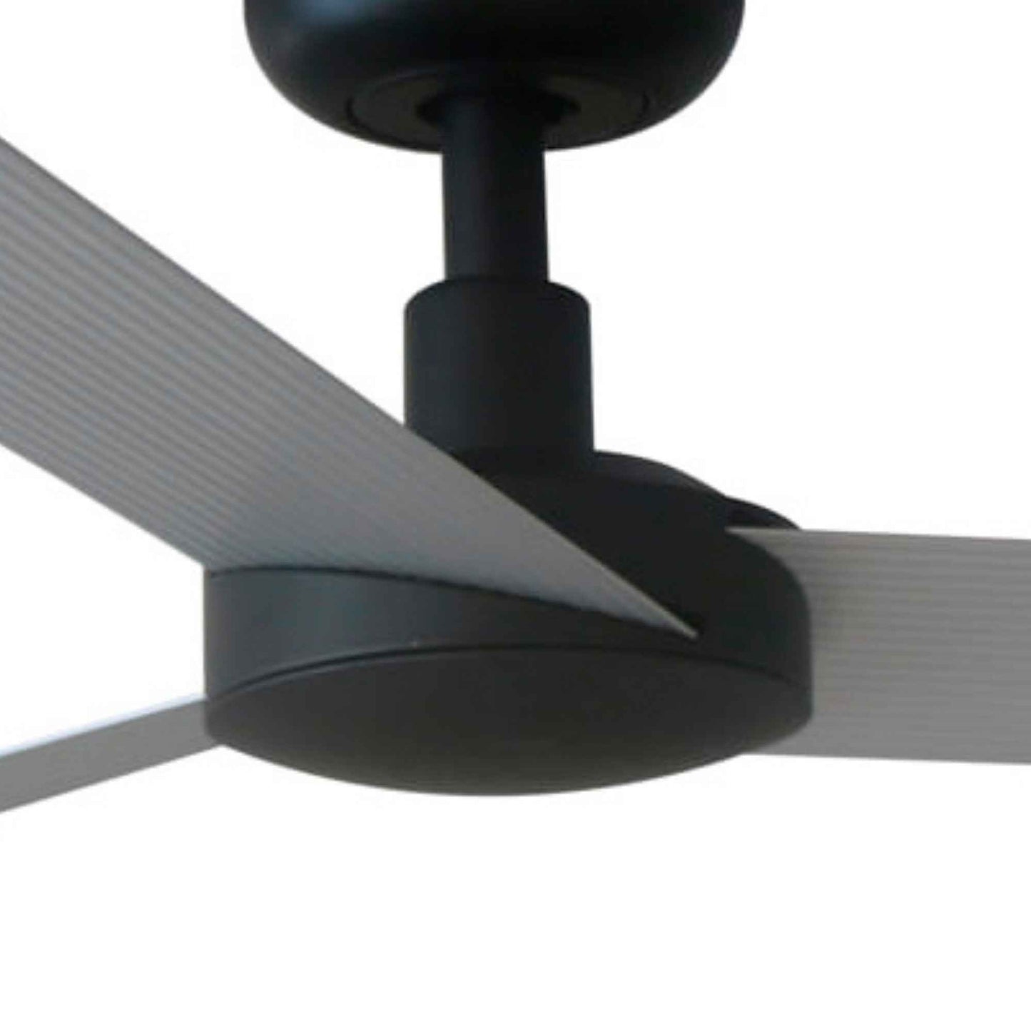 Ventilateur de plafond CRUISER XL noir pales aluminium